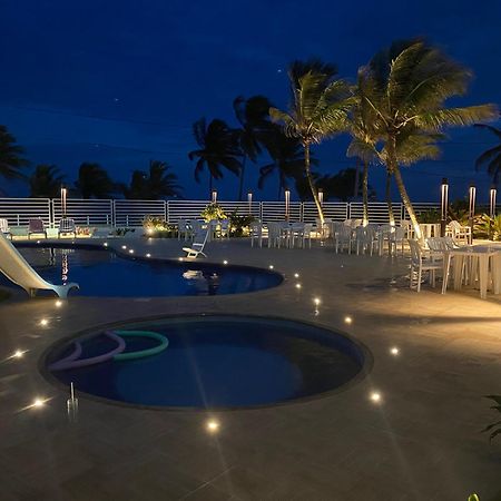 Hotel Paraiso Tropical Alcobaça エクステリア 写真