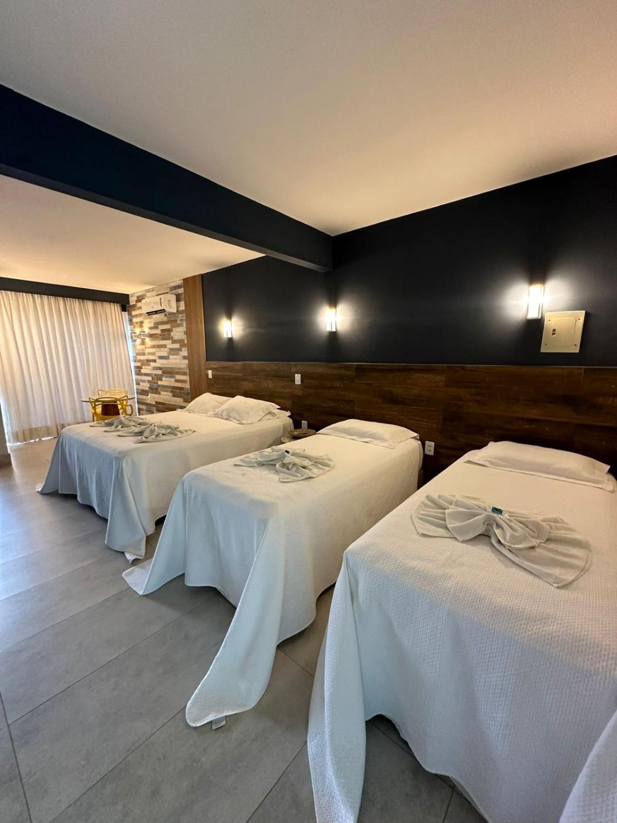 Hotel Paraiso Tropical Alcobaça エクステリア 写真