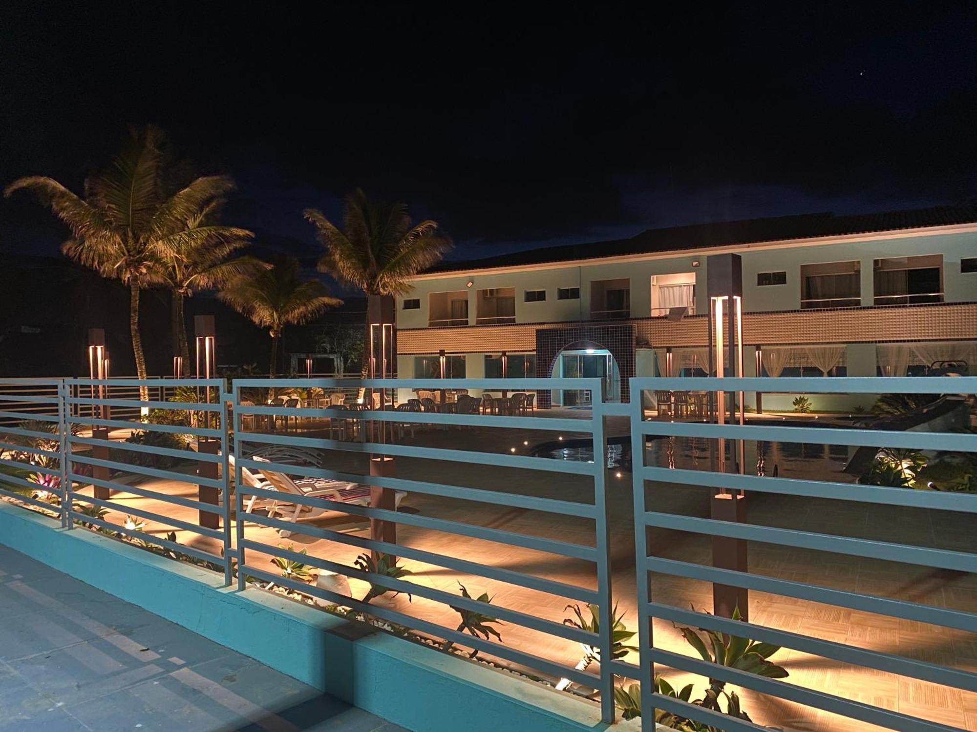 Hotel Paraiso Tropical Alcobaça エクステリア 写真